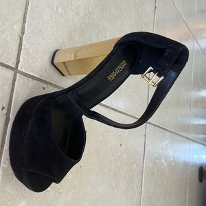 Michael kors gold heel sandal wedges new out of box size 8.5